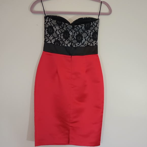 Red and Black Formal Dress - Picture 4 of 4